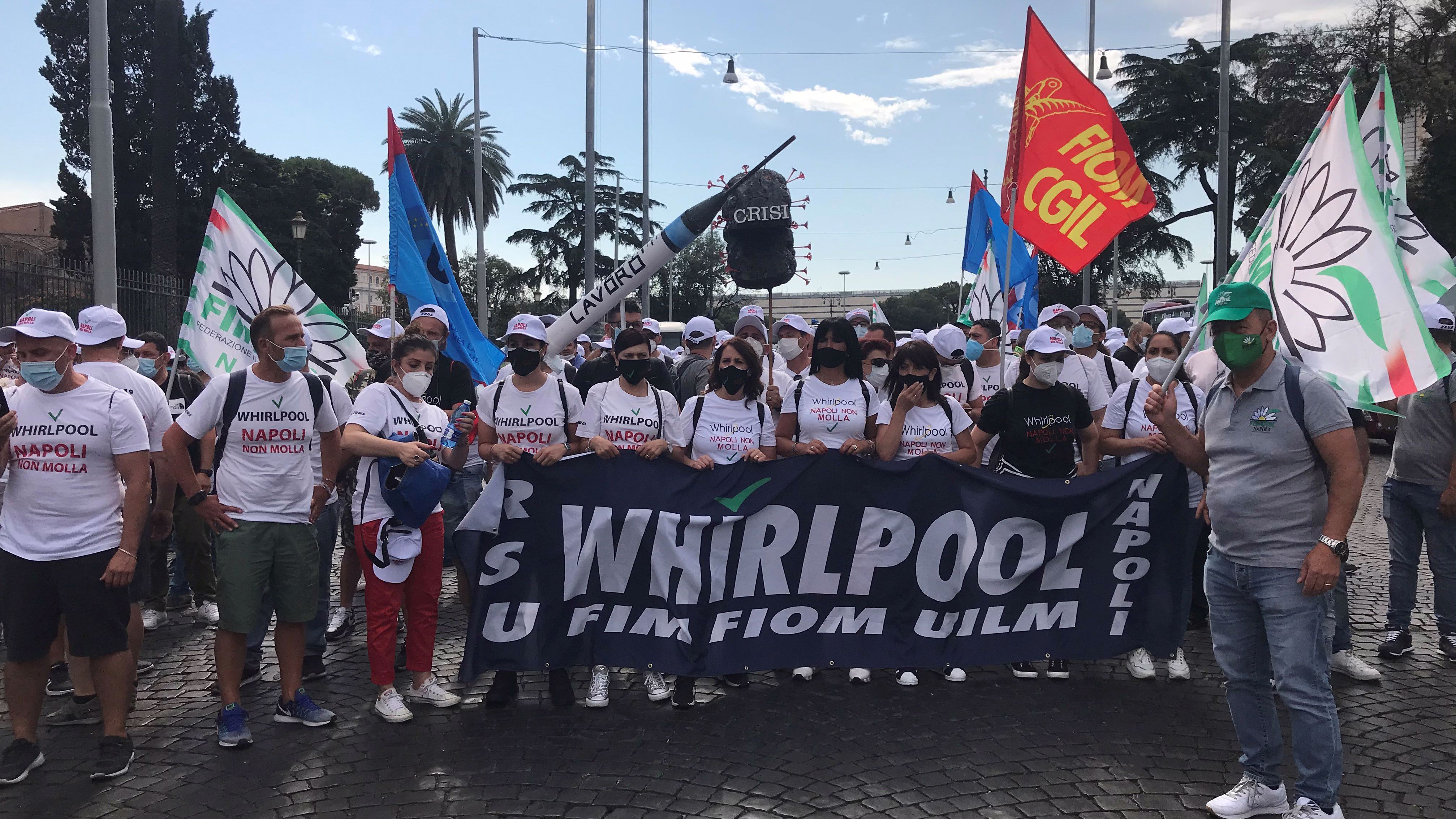 Whirlpool: the fight continues against plant closure in Naples